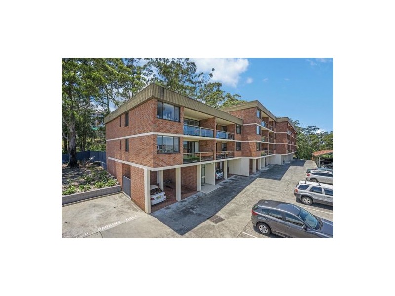 14/3 Joseph Lloyd Close, Gosford NSW 2250