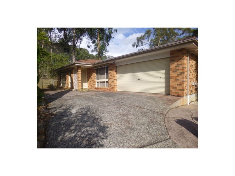 28 White Cedar Close, Green Point NSW 2251