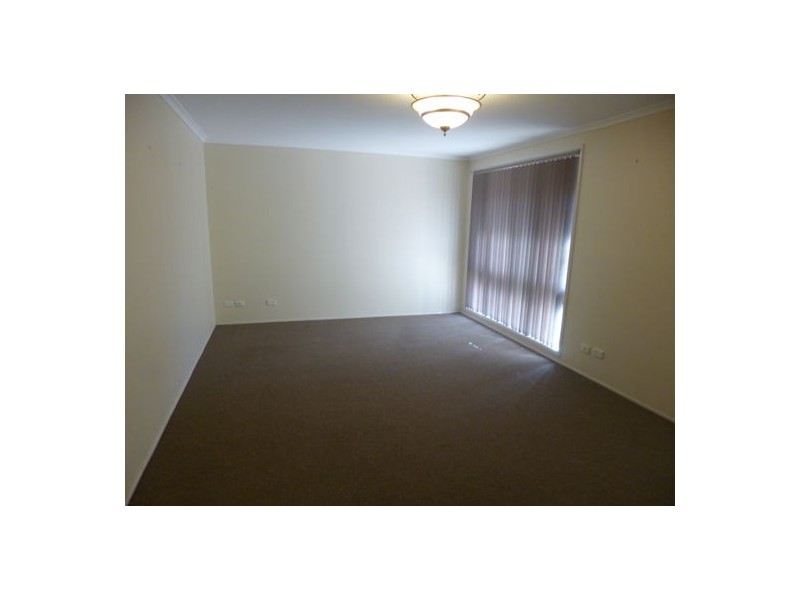 28 White Cedar Close, Green Point NSW 2251