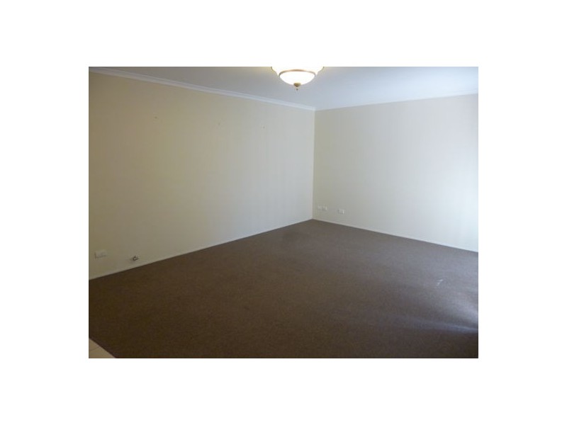 28 White Cedar Close, Green Point NSW 2251