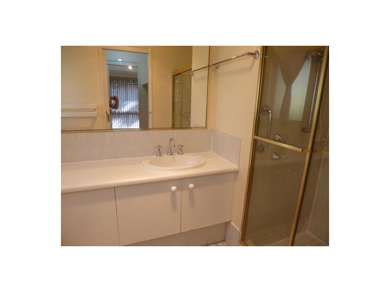 28 White Cedar Close, Green Point NSW 2251