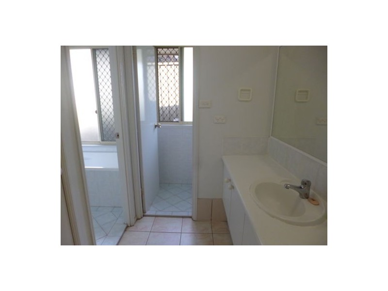 28 White Cedar Close, Green Point NSW 2251