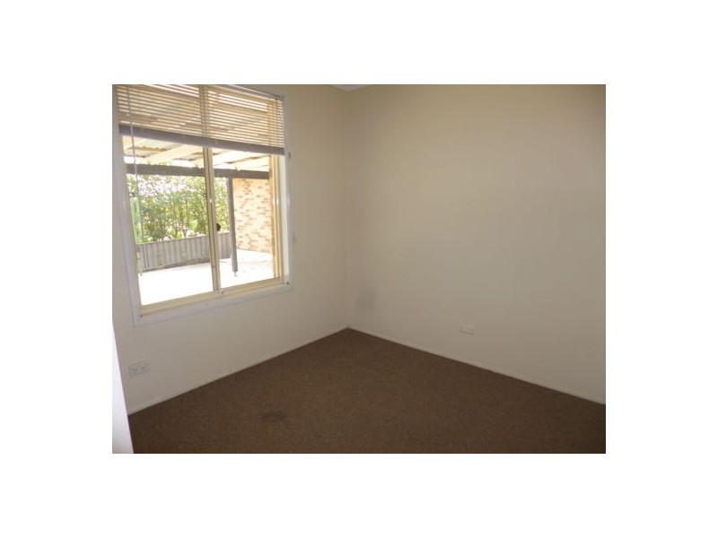 28 White Cedar Close, Green Point NSW 2251