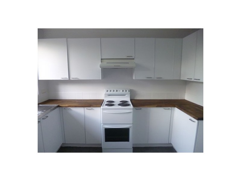 2/5 Ferguson Close, West Gosford NSW 2250