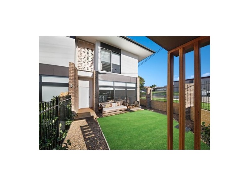 11/17 Brougham Street, East Gosford NSW 2250