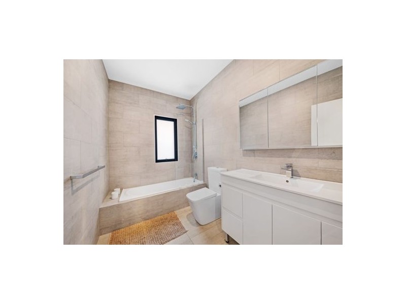 11/17 Brougham Street, East Gosford NSW 2250