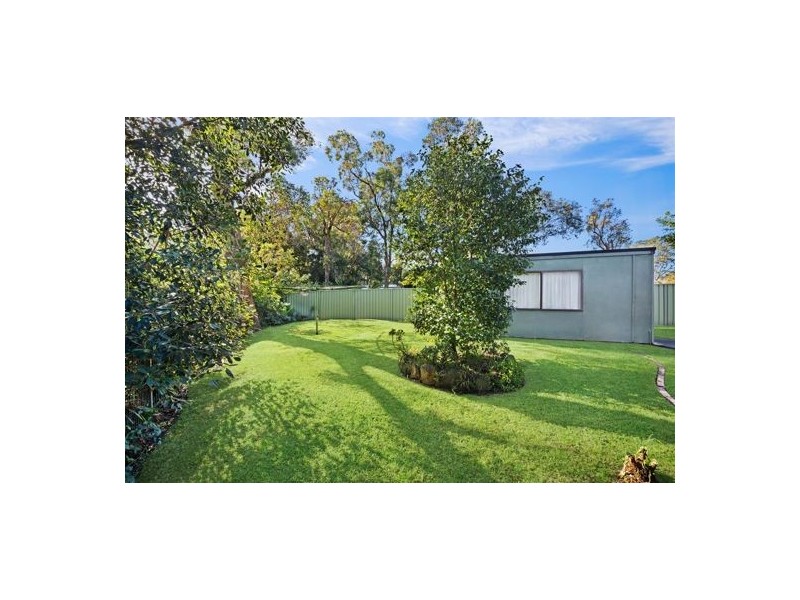 13 Empire Bay Drive, Kincumber NSW 2251