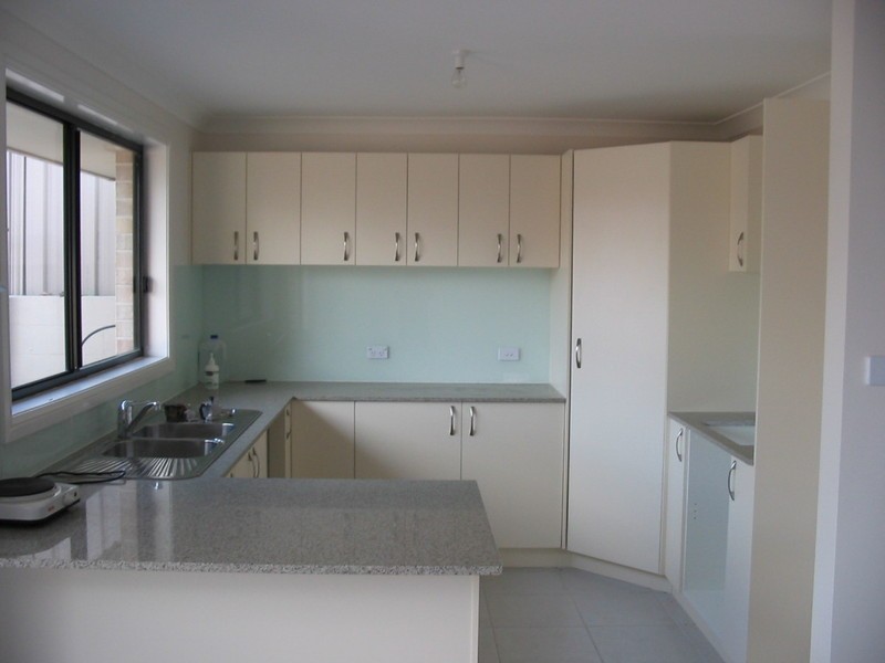 1/17 HENRY PARRY DRIVE, East Gosford NSW 2250