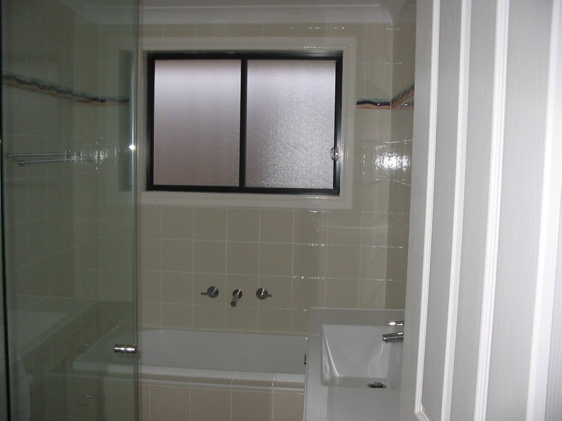 1/17 HENRY PARRY DRIVE, East Gosford NSW 2250