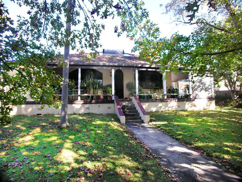 17 York Street, Point Frederick NSW 2250