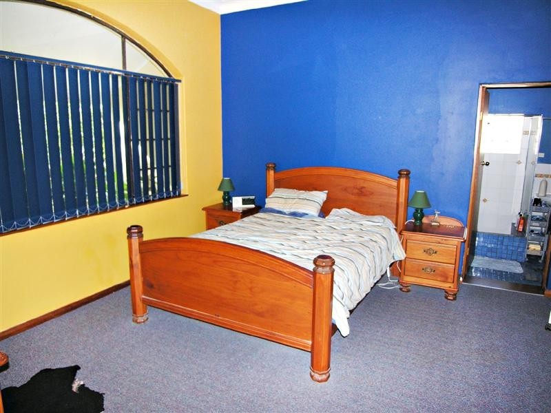17 York Street, Point Frederick NSW 2250
