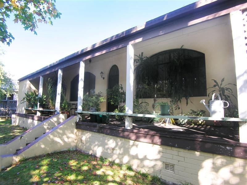 17 York Street, Point Frederick NSW 2250