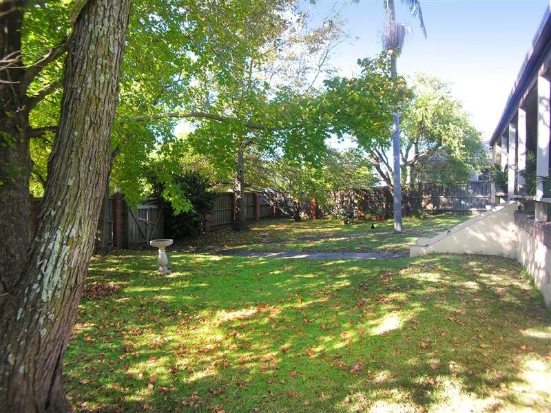 17 York Street, Point Frederick NSW 2250
