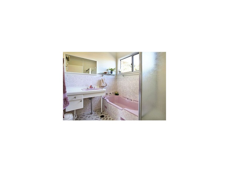 21 TANGERINE AVENUE, Springfield NSW 2250