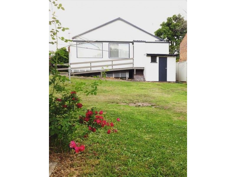 26 York Street, East Gosford NSW 2250