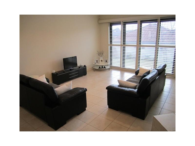 32F CAROLINE STREET, East Gosford NSW 2250