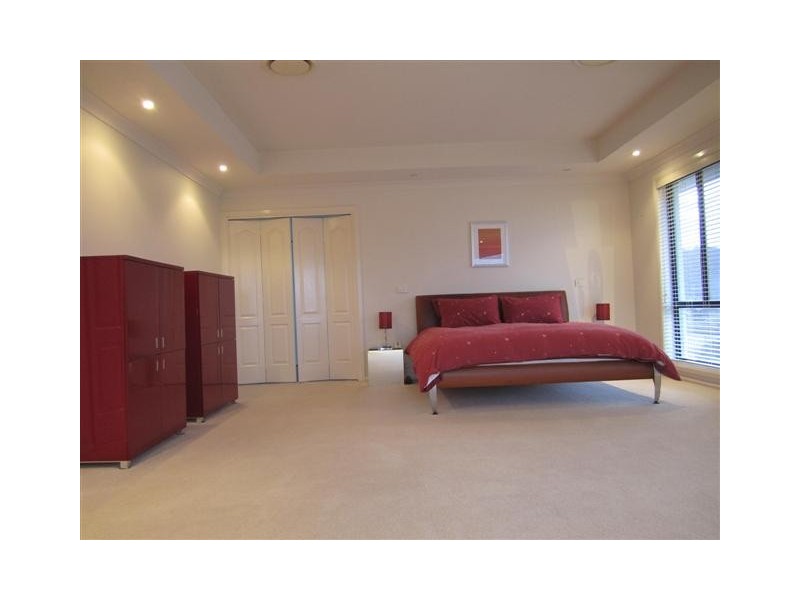 32F CAROLINE STREET, East Gosford NSW 2250