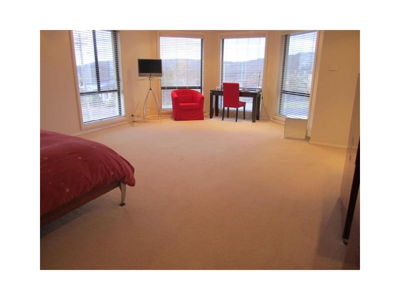 32F CAROLINE STREET, East Gosford NSW 2250