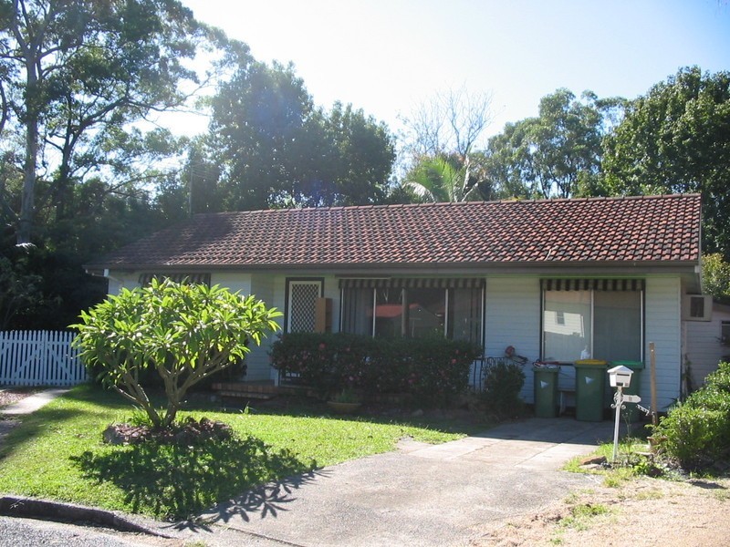 5 PHILIP STREET, East Gosford NSW 2250