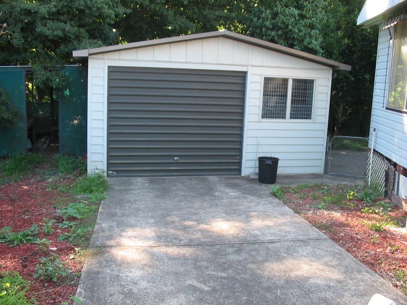 5 PHILIP STREET, East Gosford NSW 2250