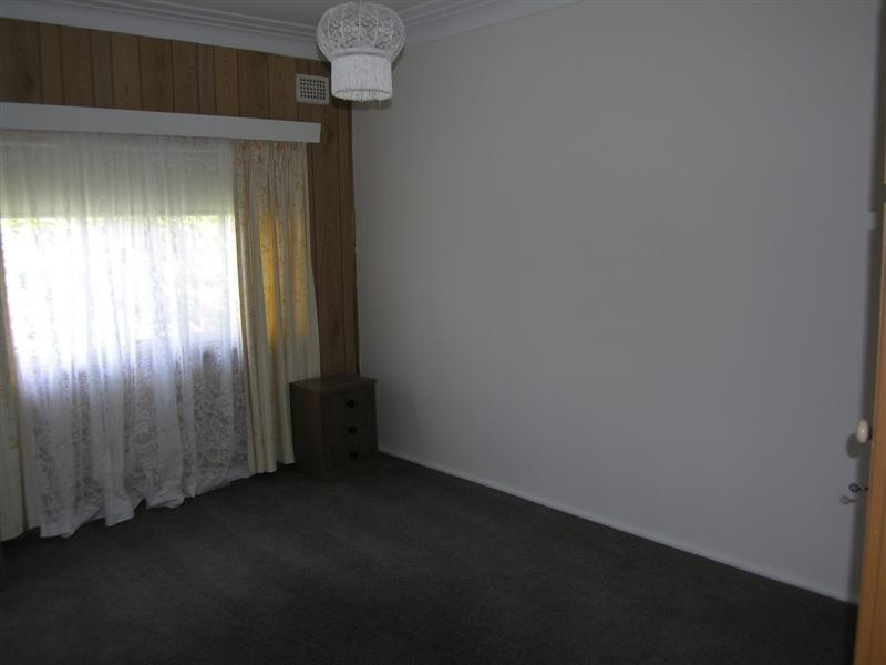 1 Headlam Parade, Springfield NSW 2250