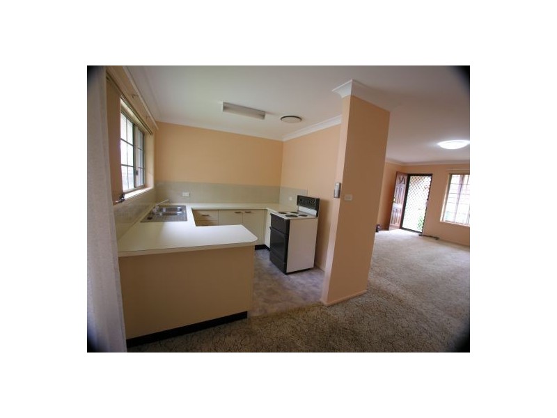 4/9-13 Wells Street, East Gosford NSW 2250