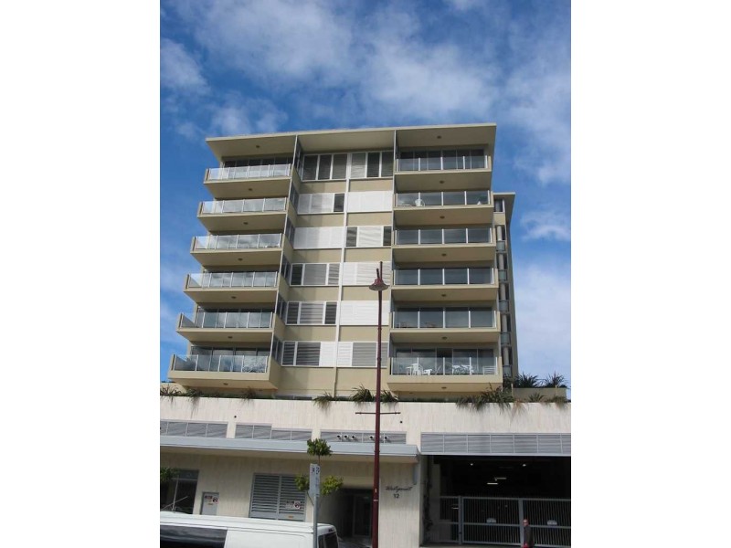 16/12 Baker Street, Gosford NSW 2250
