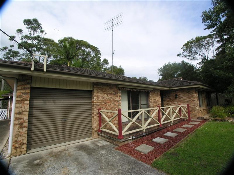 206 Avoca Drive, Green Point NSW 2251