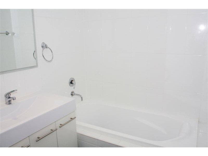 45/12 Baker Street, Gosford NSW 2250