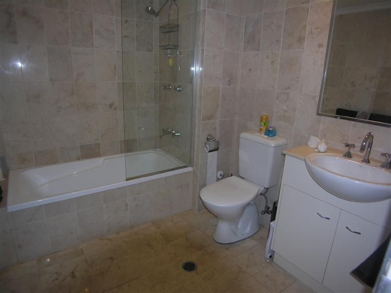 3/6-10 Broadview Avenue, Gosford NSW 2250