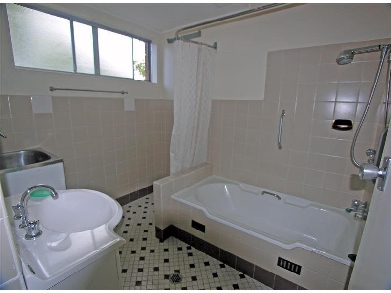 4/57 Henry Parry Drive, Gosford NSW 2250