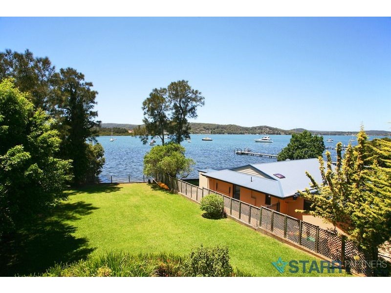 125A Albany Street, Point Frederick NSW 2250