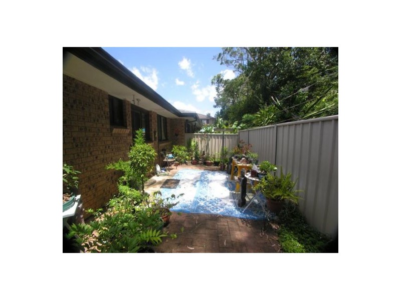 4/166 Albany Street, Point Frederick NSW 2250