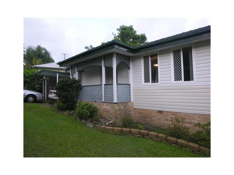 12 Bushlands Avenue, Springfield NSW 2250