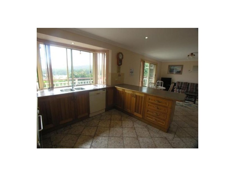 80 Sun Valley Road, Green Point NSW 2251