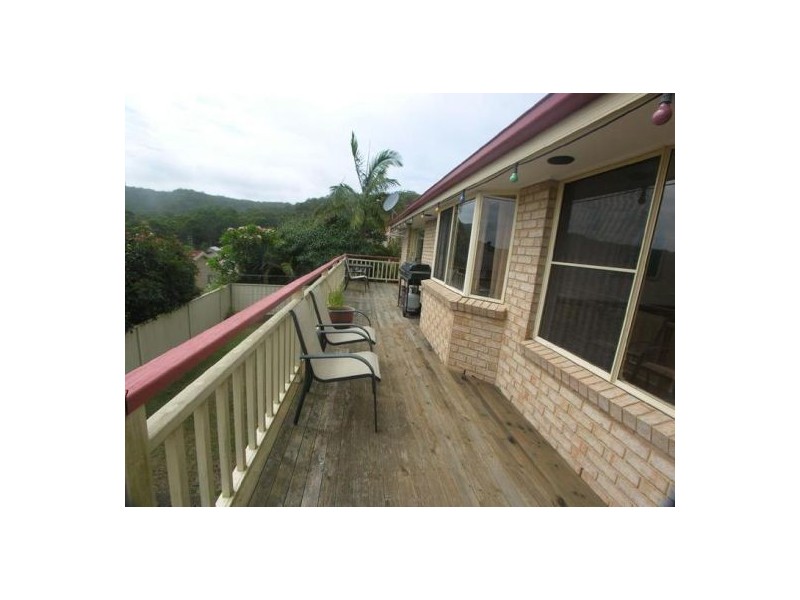 80 Sun Valley Road, Green Point NSW 2251