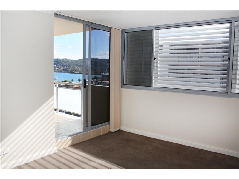 16/72-82 Mann Street, Gosford NSW 2250