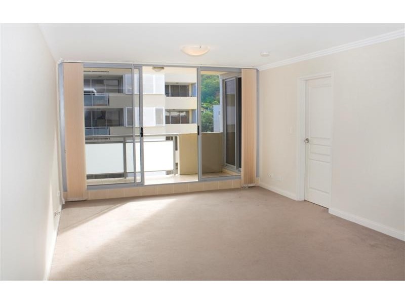 16/72-82 Mann Street, Gosford NSW 2250