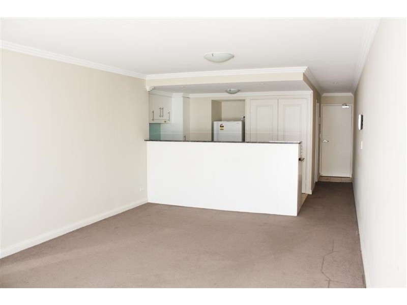 16/72-82 Mann Street, Gosford NSW 2250