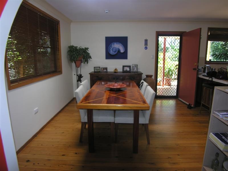 4 SUNDALE AVENUE, Terrigal NSW 2260