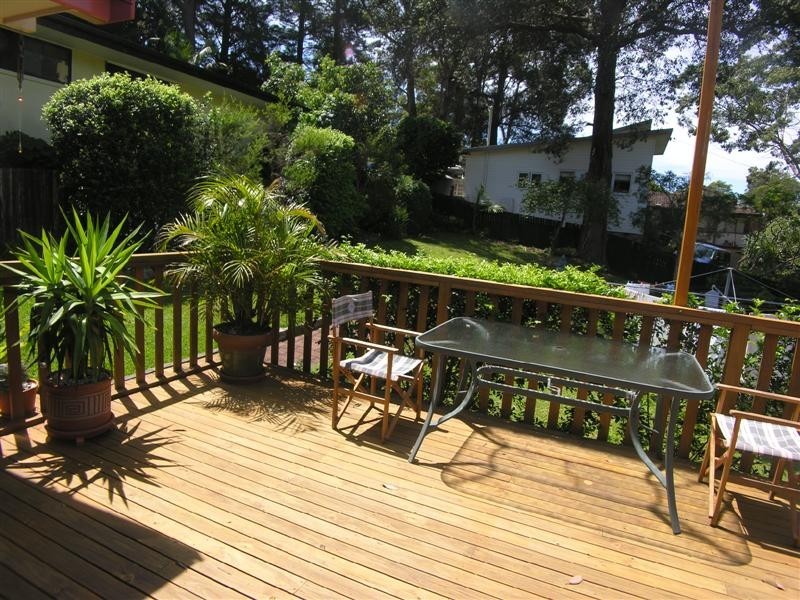 4 SUNDALE AVENUE, Terrigal NSW 2260