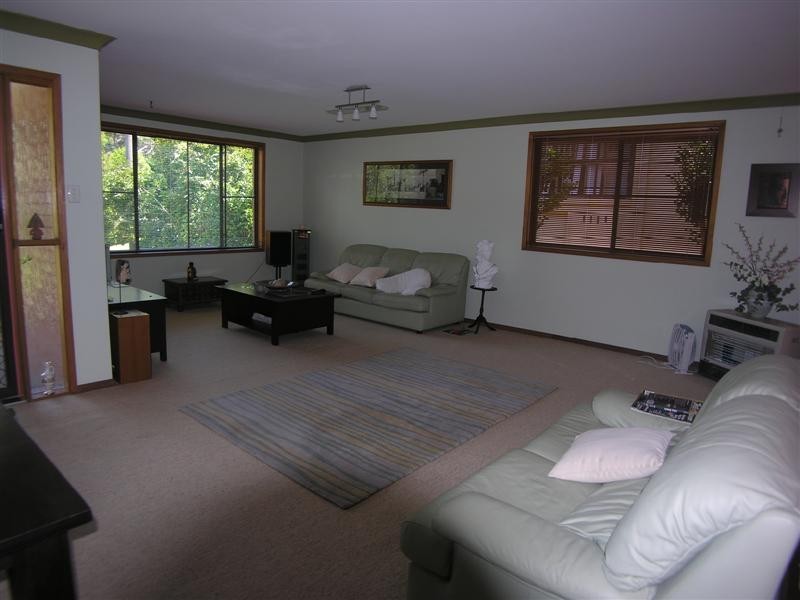 4 SUNDALE AVENUE, Terrigal NSW 2260