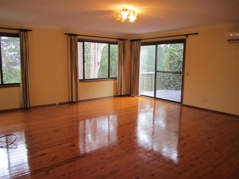 64 Bayview Avenue, East Gosford NSW 2250