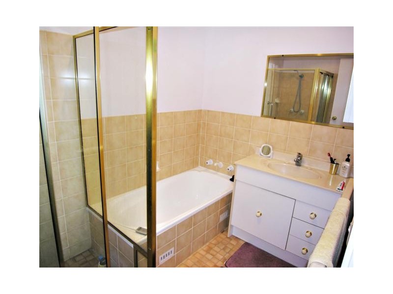 Point Frederick NSW 2250