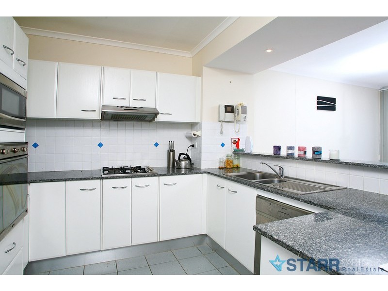 607/97 John Whiteway Drive, Gosford NSW 2250