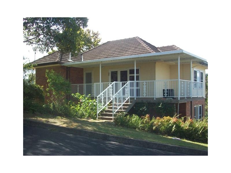 33 Dolly Ave, Springfield NSW 2250