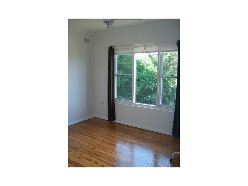 33 Dolly Ave, Springfield NSW 2250