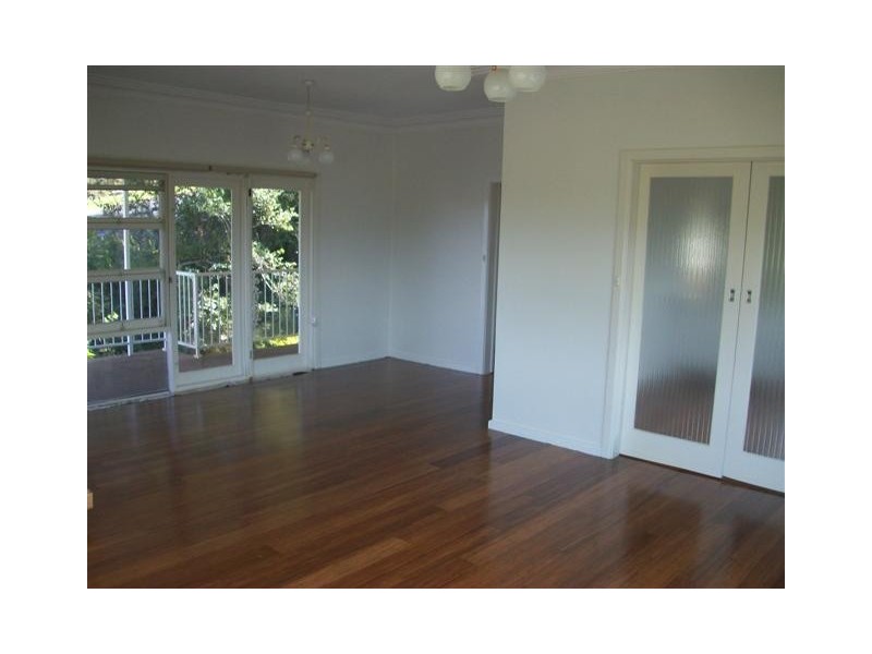 33 Dolly Ave, Springfield NSW 2250