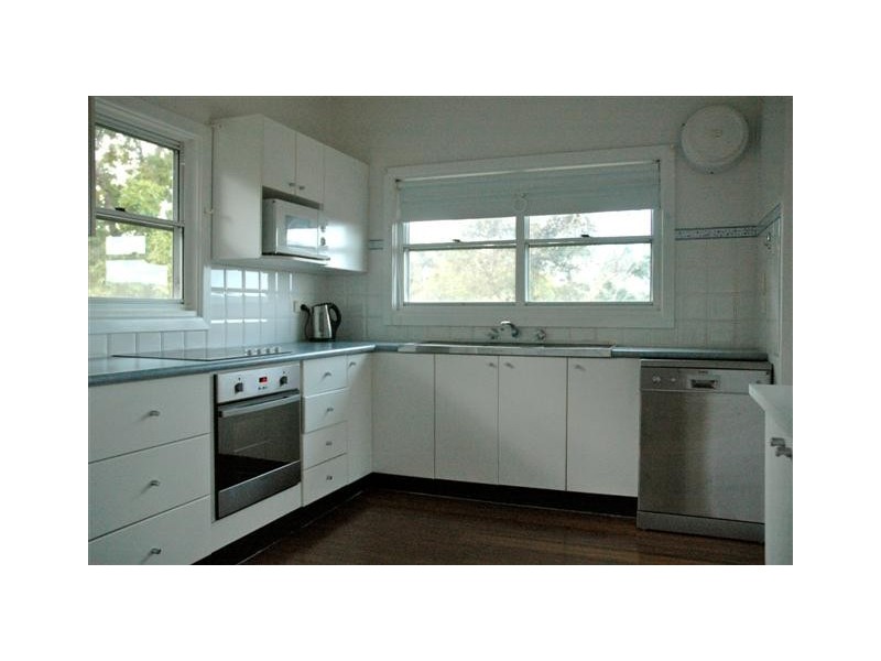 33 Dolly Ave, Springfield NSW 2250