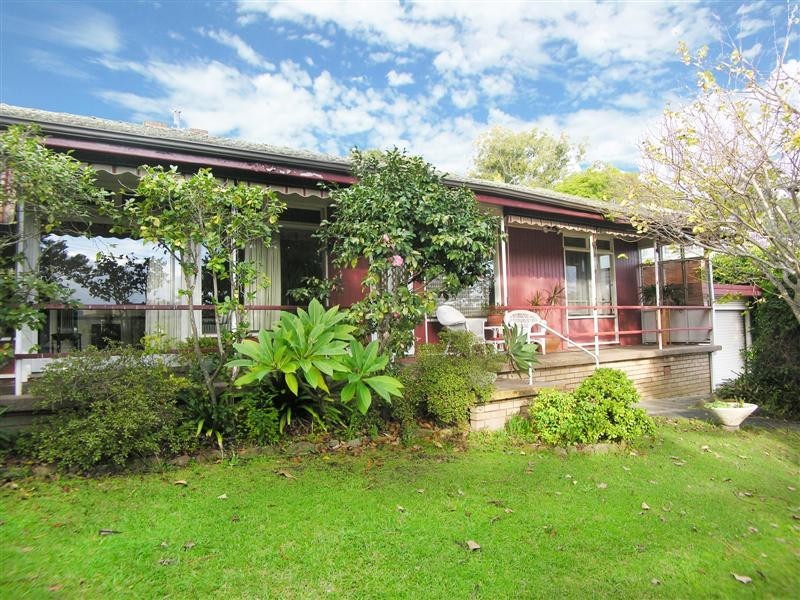 Point Frederick NSW 2250